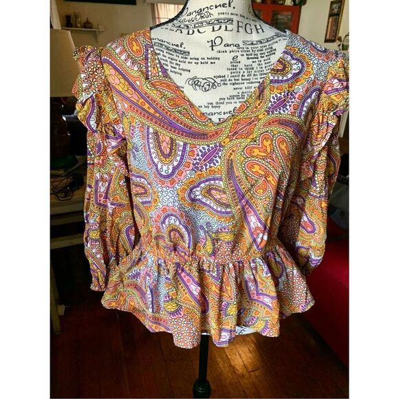 Broadway 38 Paisley Print Peplum Top - Picture 3 of 5